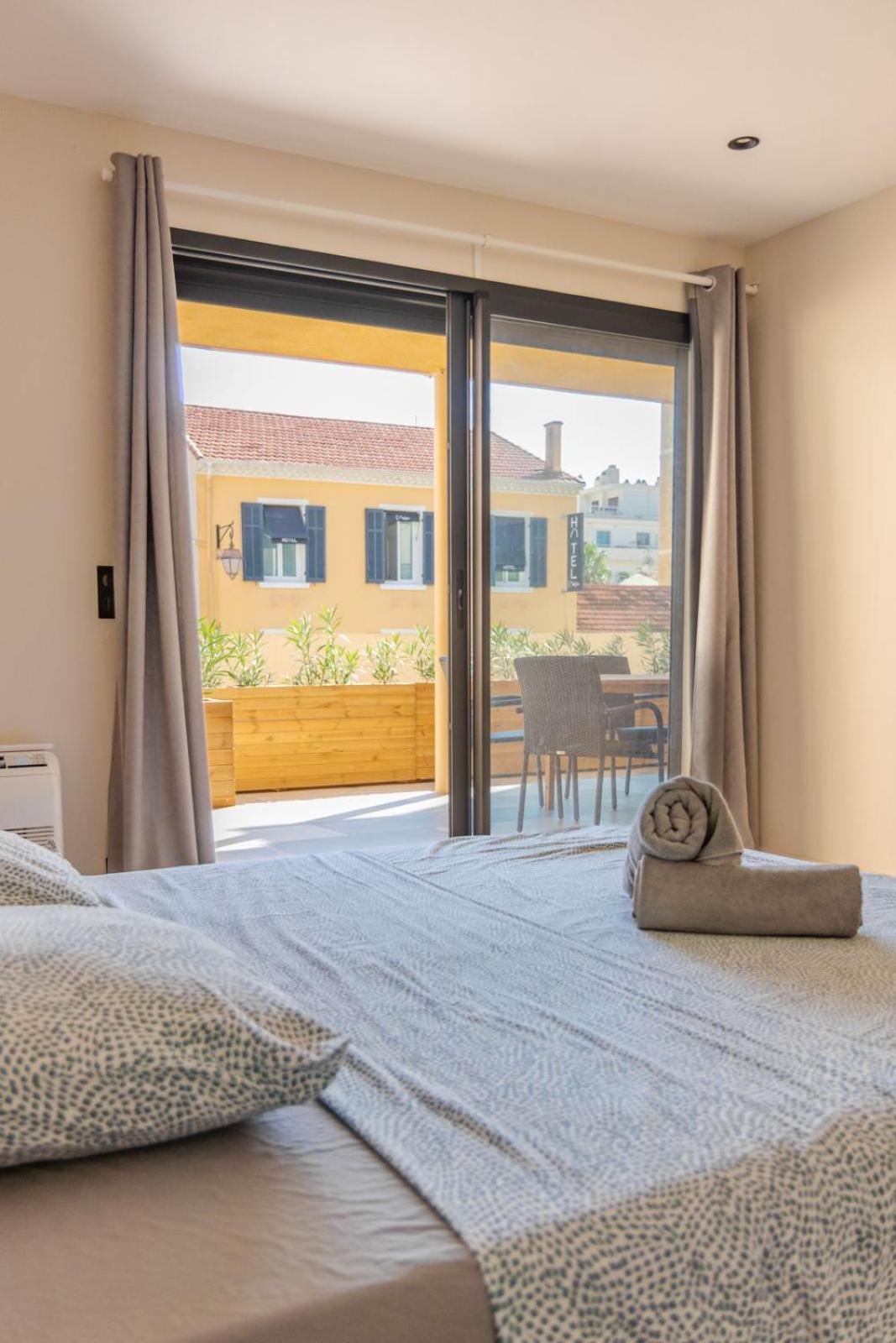 Residence Le Provence ル・ラヴァンドゥー エクステリア 写真